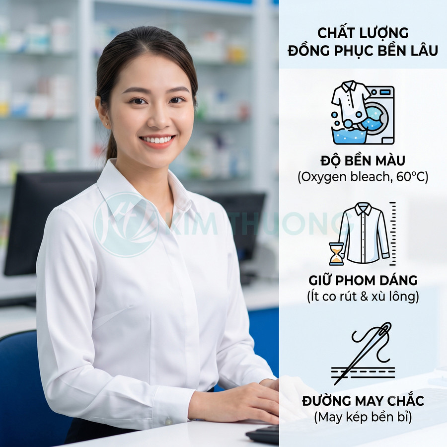 Nữ nhân viên văn phòng mặc áo sơ mi trắng đồng phục cao cấp, giữ phom dáng tốt, đường may chắc chắn